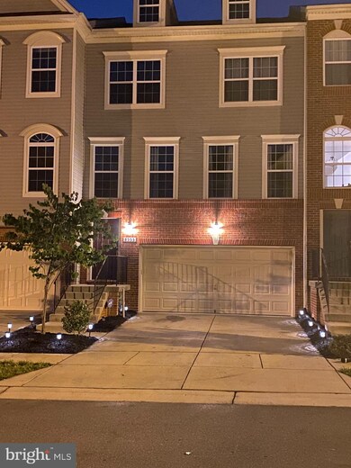 8555 Crooked Tree Ln, Laurel, MD 20724 - photo 2