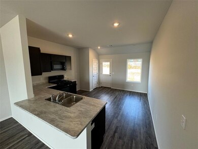 1412 Ellie Ct, Shawnee, OK 74804 - photo 6