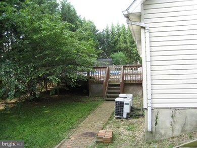 531 Upshur Dr, Inwood, WV 25428 - photo 5