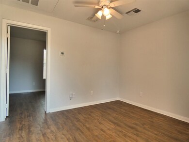 507 Houston St unit 1, Rosenberg, TX 77471 - photo 6