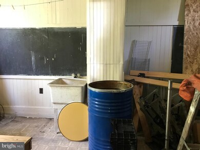 3186 Robbins Rd, Crapo, MD 21626 - photo 3