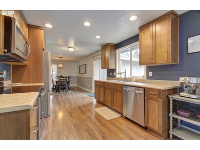 1046 S Ivy Ct, Canby, OR 97013 - photo 7