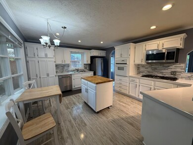 Kitchen (1)