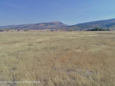 2020 Cherry Grove Ln, Victor, ID 83455 - photo 3