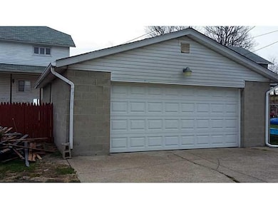 Parking Lot/Garage.