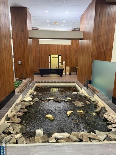 Greenhouse Condominiums unit 11-C, Cliffside Park, NJ 07010 - photo 4