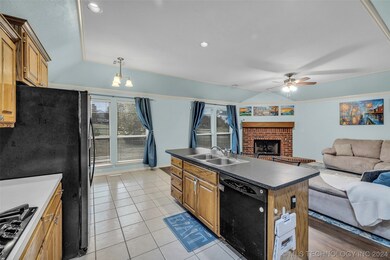 Kitchen and hearth room