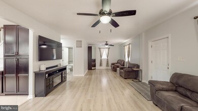 710 George Ave, Essex, MD 21221 - photo 4