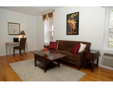 32 Fleet St unit 5, Boston, MA 02113 - photo 2