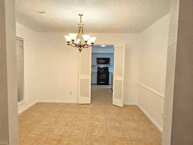 6018 Bihia Forest Dr, Houston, TX 77088 - photo 4
