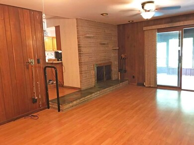 07-Family Room