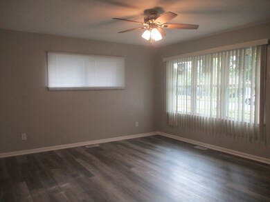 2207 Hermon Ave, Zion, IL 60099 - photo 5