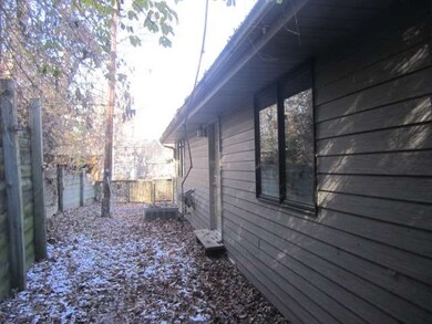 915 Ravine Ave, McHenry, IL 60051 - photo 5