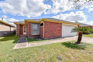 12727 Rockford Dr, Houston, TX 77048 - photo 2