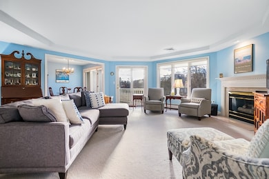 501 Lexington St unit 11, Waltham, MA 02452 - photo 3