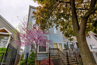 1728 N Campbell Ave unit 2, Chicago, IL 60647 - photo 5