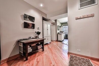 2620 N Spaulding Ave unit 1N, Chicago, IL 60647 - photo 6