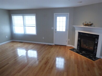 220B Belknap unit B, Pembroke, NH 03275 - photo 2