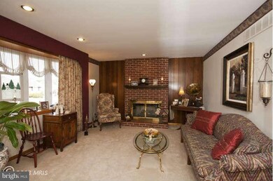 9827 Gunforge Rd, Perry Hall, MD 21128 - photo 3