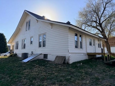 122 Main St, Frankford, MO 63441 - photo 5