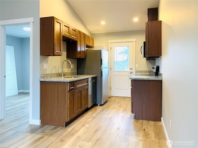 518 Dolphin Ave NE, Ocean Shores, WA 98569 - photo 4