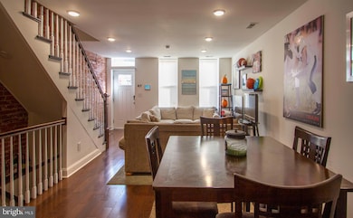 1422 S 23rd St, Philadelphia, PA 19146 - photo 4