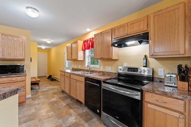 photos_high_resolution_509_Lowell_Town_R