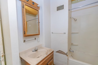 312 W 2nd St, Spencer, IA 51301 - photo 2