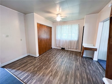 Dining area off of kitchen