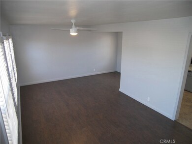 832 E 118th Place, Los Angeles, CA 90059 - photo 2