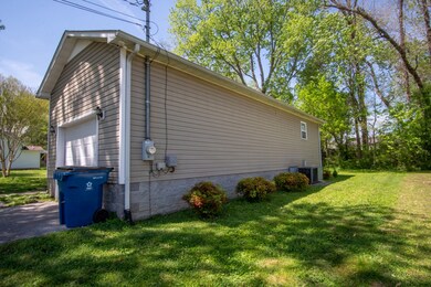 202 W Taylor St, Manchester, TN 37355 - photo 7