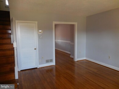 2117 Hawthorne Rd, Middle River, MD 21220 - photo 3