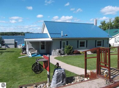 8916 Burnside Ave, Hale, MI 48739 - photo 6