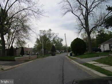 325 Martin Dr, New Castle, DE 19720 - photo 5