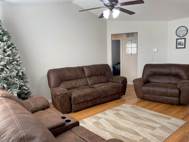 82 Oregon Ln, Kimberling City, MO 65686 - photo 4