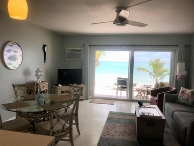 Dining Living Beach