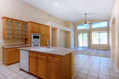 10272 E Verbena Ln, Scottsdale, AZ 85255 - photo 6