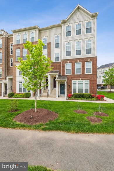 43516 Stonecliff Terrace, Chantilly, VA 20152 - photo 3