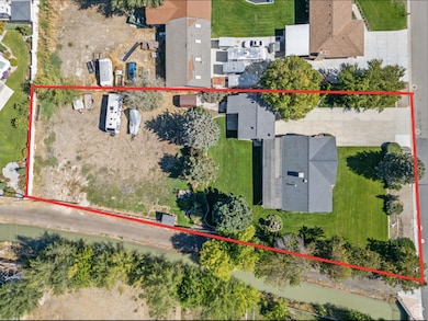 2866 W 10755 S, South Jordan, UT 84095 - photo 2