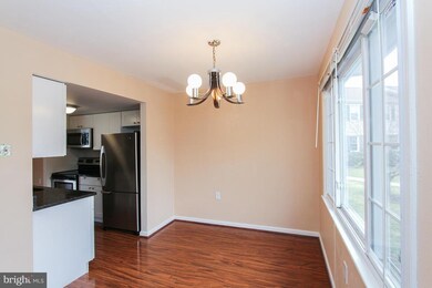 17719 Lochness Cir, Olney, MD 20832 - photo 5