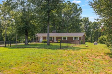 233 Spencer Meadow Rd, Asheboro, NC 27205 - photo 3