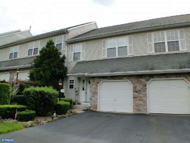 70 Wheatsheaff Ln, Perkasie, PA 18944 - photo 2