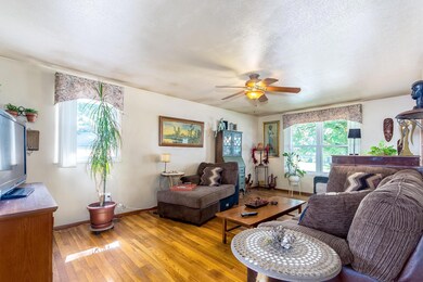 1420 Bosworth-12