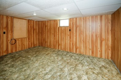 409 Enterprise St, Sturgis, MI 49091 - photo 7