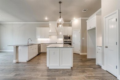 8170 Old Springtown Rd, Springtown, TX 76082 - photo 3