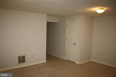 6142 Starburn Path, Columbia, MD 21045 - photo 4