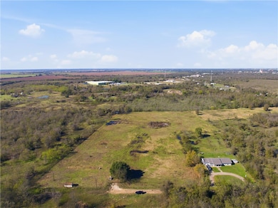 101 Cr 2891, Marlin, TX 76661 - photo 3