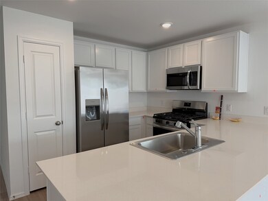 27131 Breakaway Ln, Katy, TX 77493 - photo 5