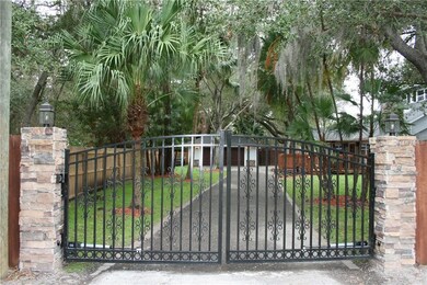 Gate