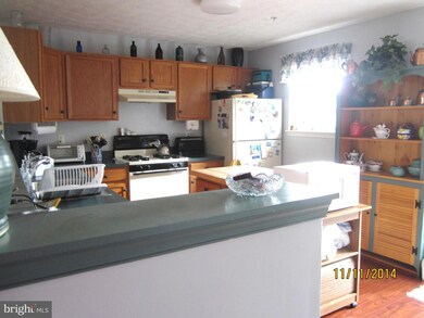 16111 Edenwood Dr, Bowie, MD 20716 - photo 7